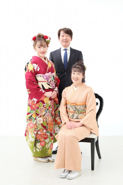 お嬢様とお着物着ませんか！  洒落工房あづま（埼玉県吉川市）